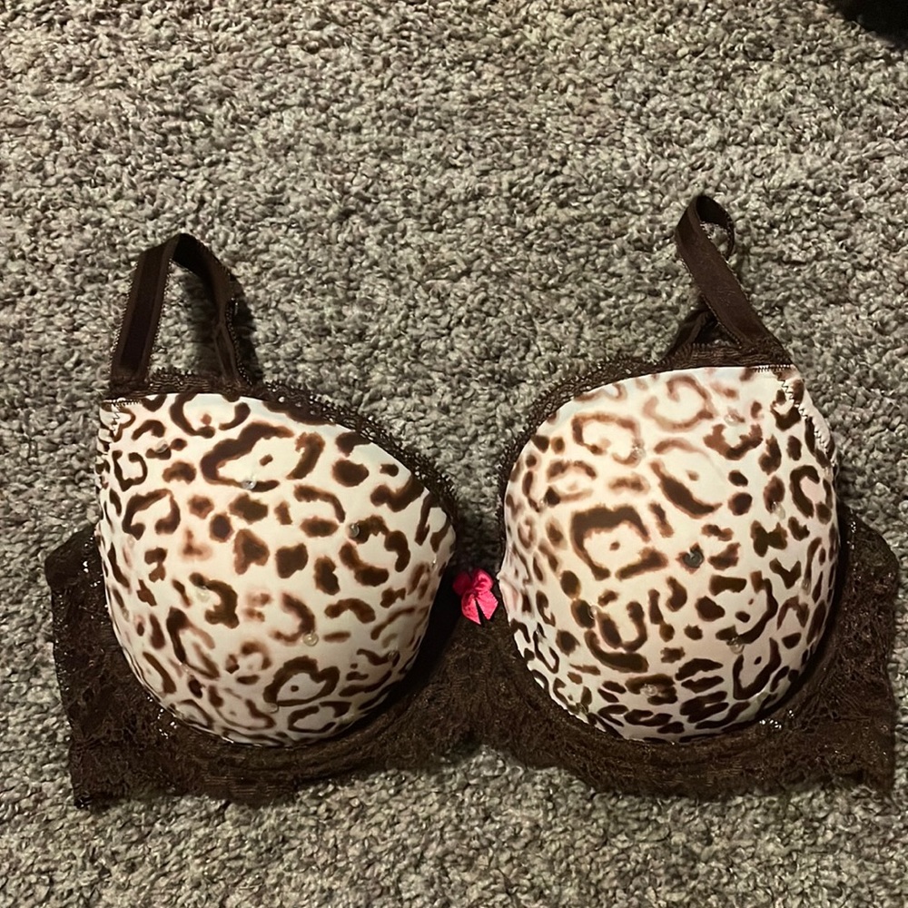 34 D push up Bra